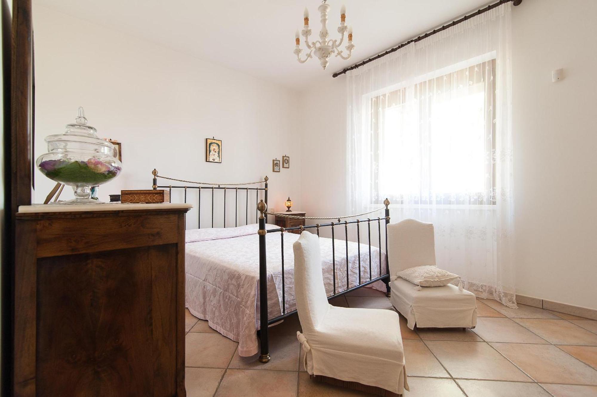 מרינה די מנקוורסה Villa Rose מראה חיצוני תמונה